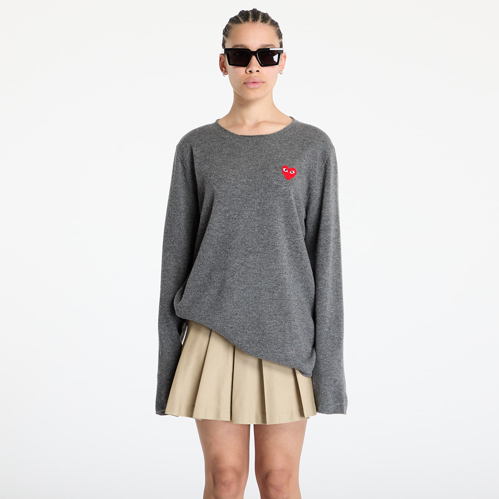 Sweatshirts Comme des Garçons PLAY Red Heart Crewneck Jumper Mid Grey