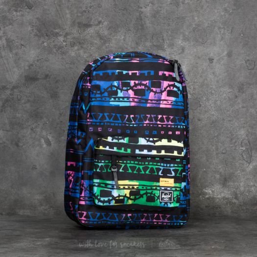 Winlaw backpack store