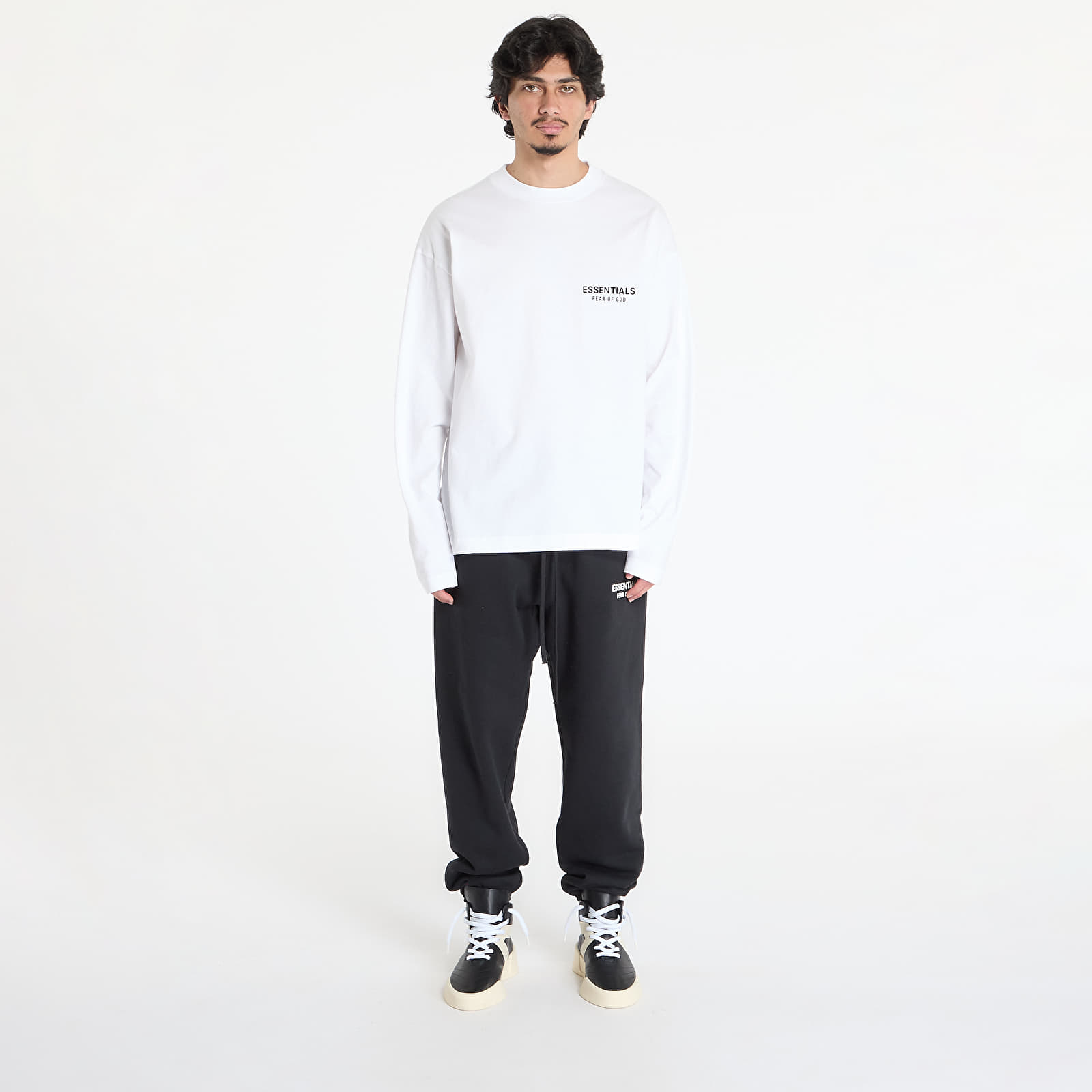 T-Shirts Fear of God Essentials Classic Fit Long Sleeve Tee Bright White