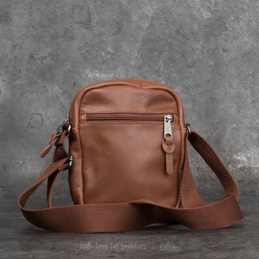 Eastpak the one 2025 leather