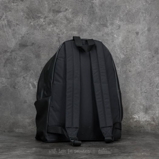 Eastpak brim black best sale