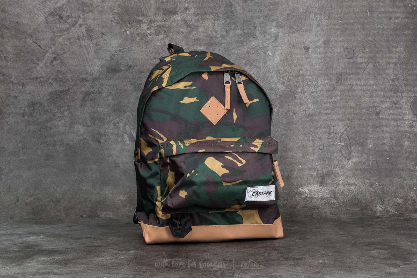 Eastpak wyoming camo shop