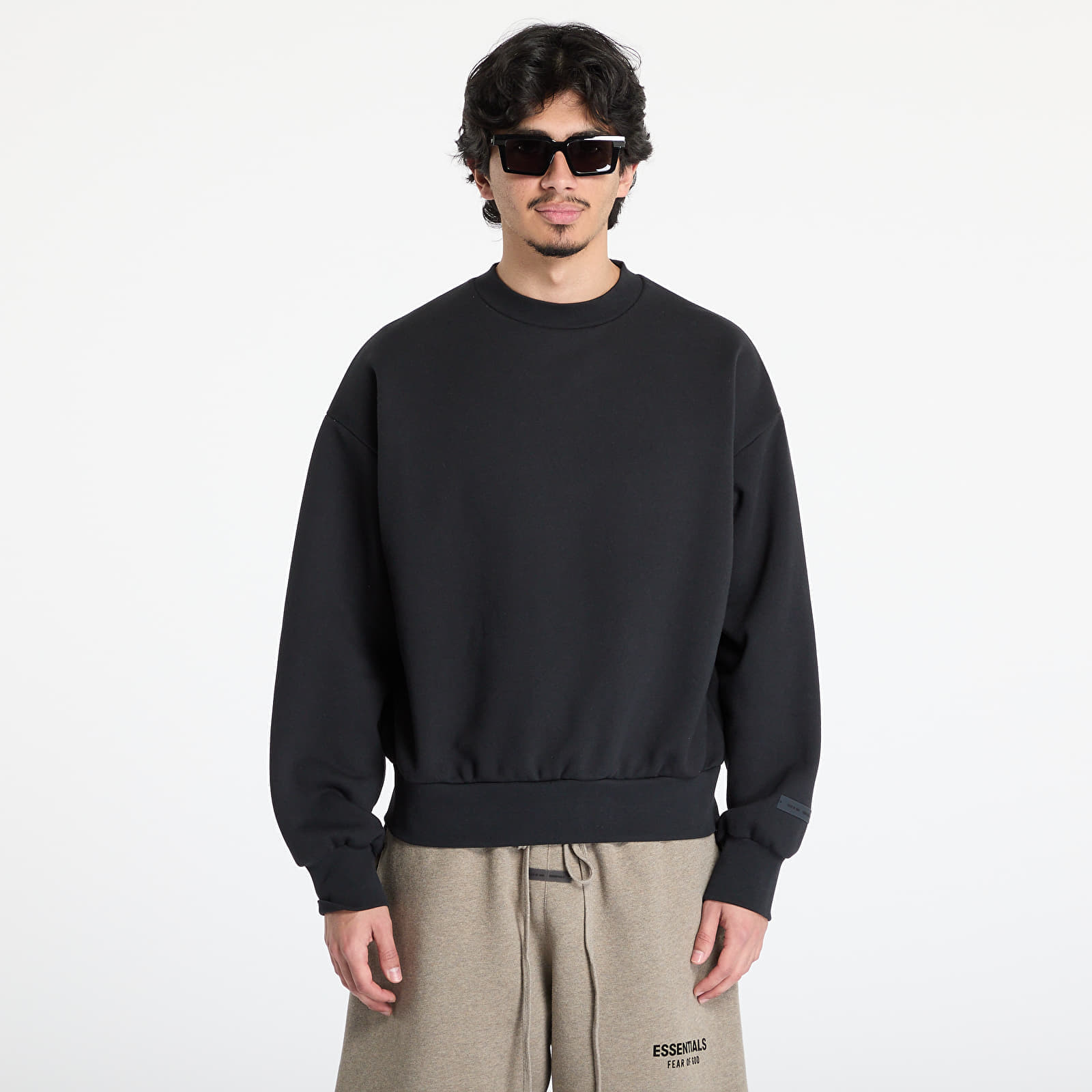 Sweatshirt Fear of God Essentials Classic Fit Fleece Crewneck Jet Black XL