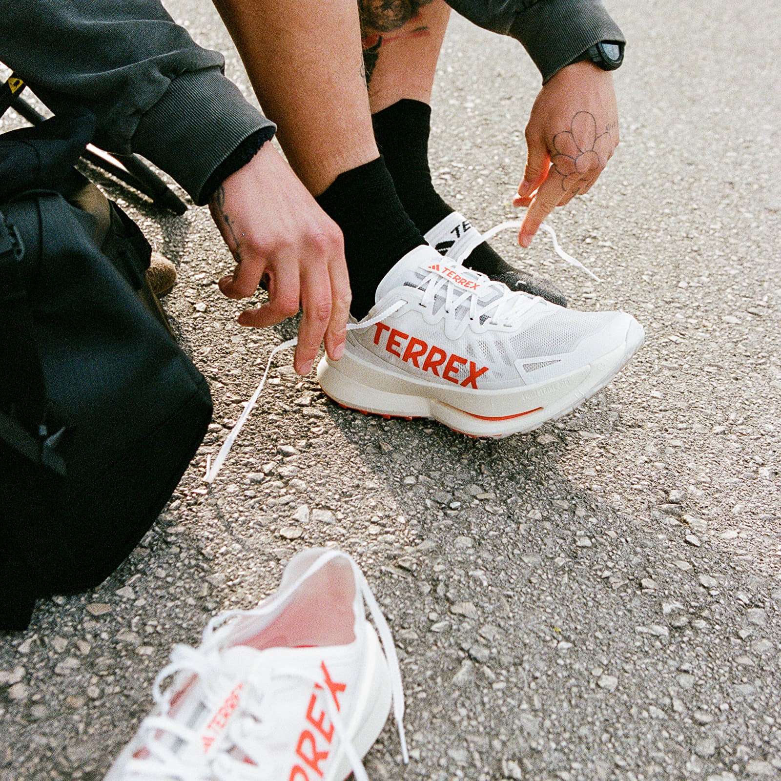 Pánské tenisky a boty adidas Terrex Agravic Speed Ultra Ftwr White/ Impact Orange/ Dash Grey