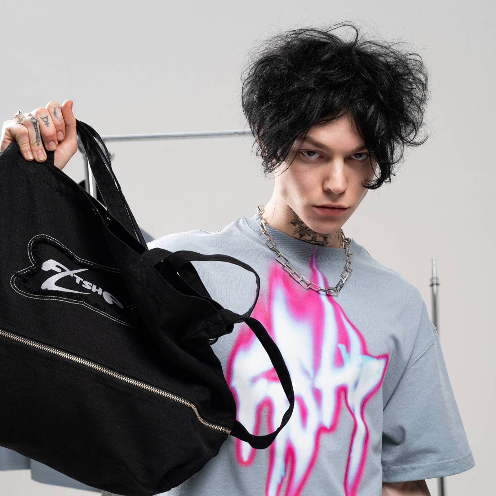 Crossbody bags FTSHP Walking Art Tote Bag Black