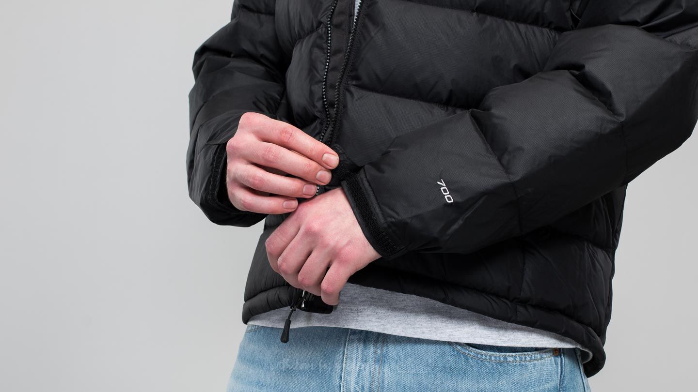 Nuptse 2 store