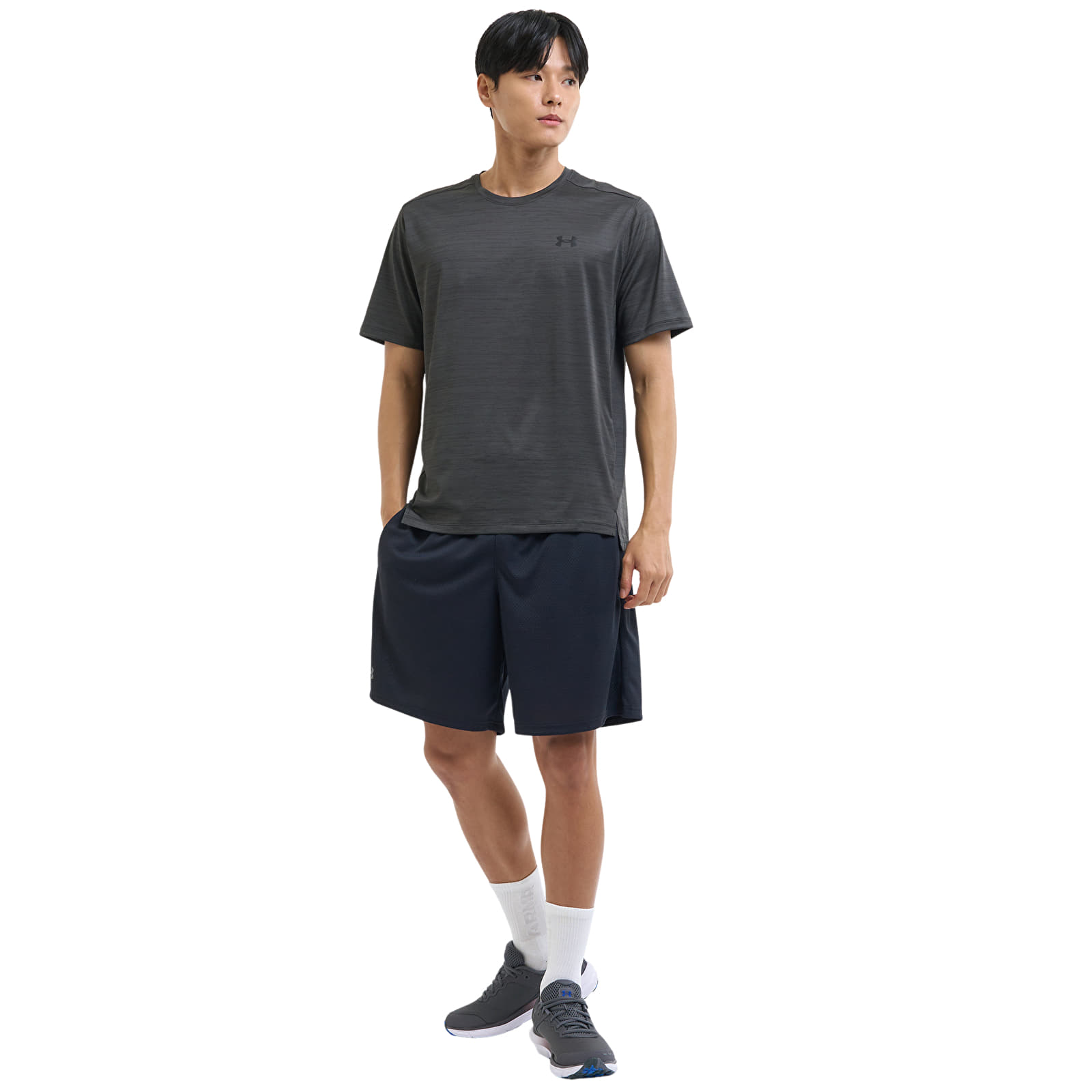 Férfi pólok Under Armour Tech Vent SS Tee Black/ Black