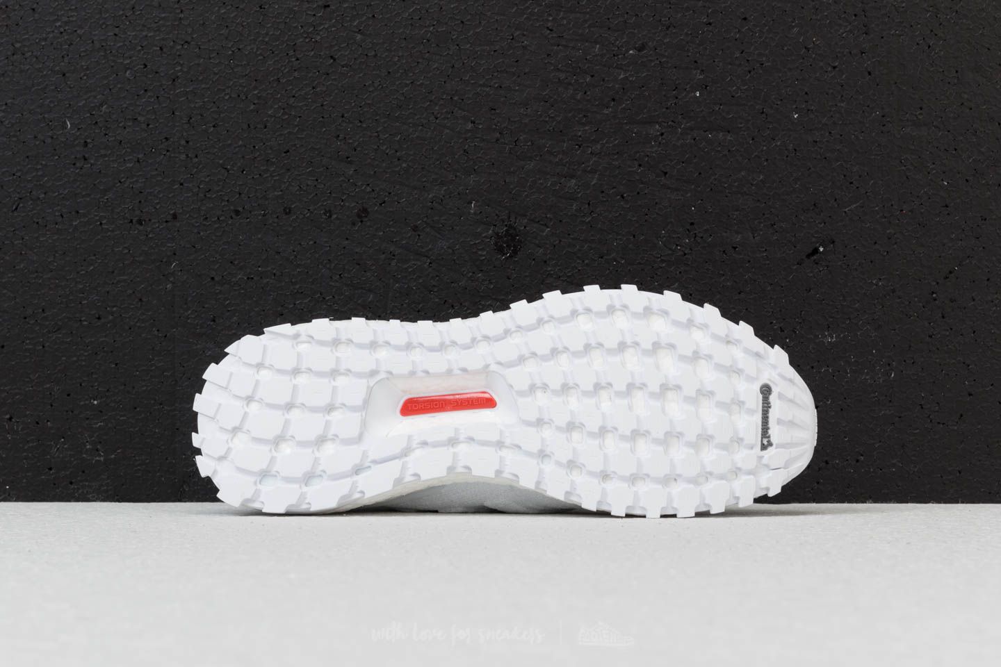 Ultra boost all terrain non dyed 2025