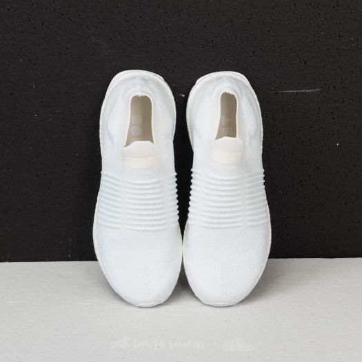 Men s shoes adidas Ultraboost Laceless Non Dyed Non Dyed Non Dyed Footshop