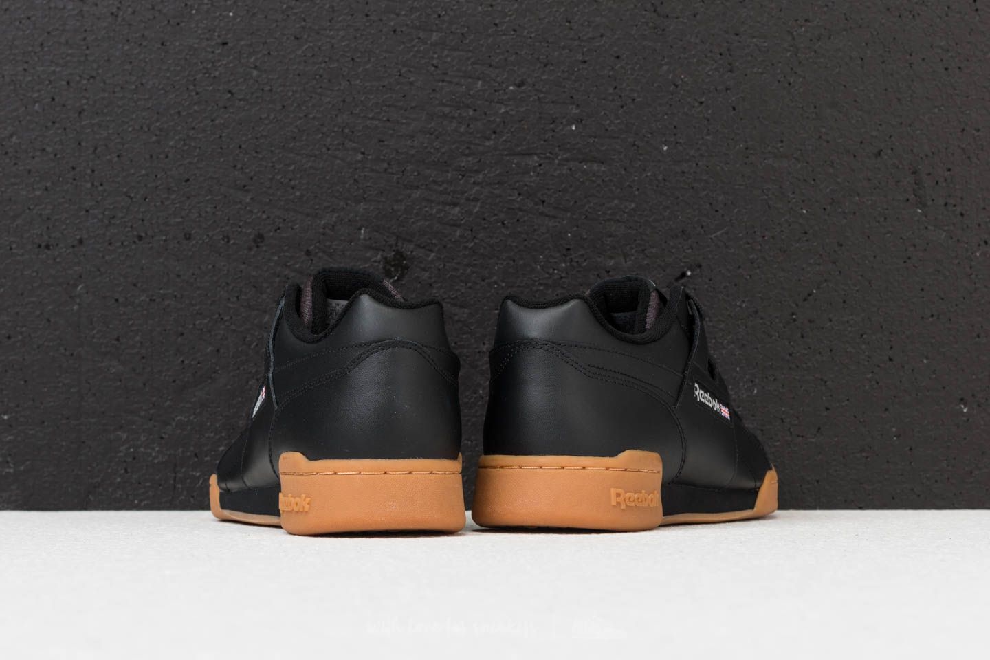 Buty damskie Reebok Workout Plus Black/ Carbon/ Red/ Royal