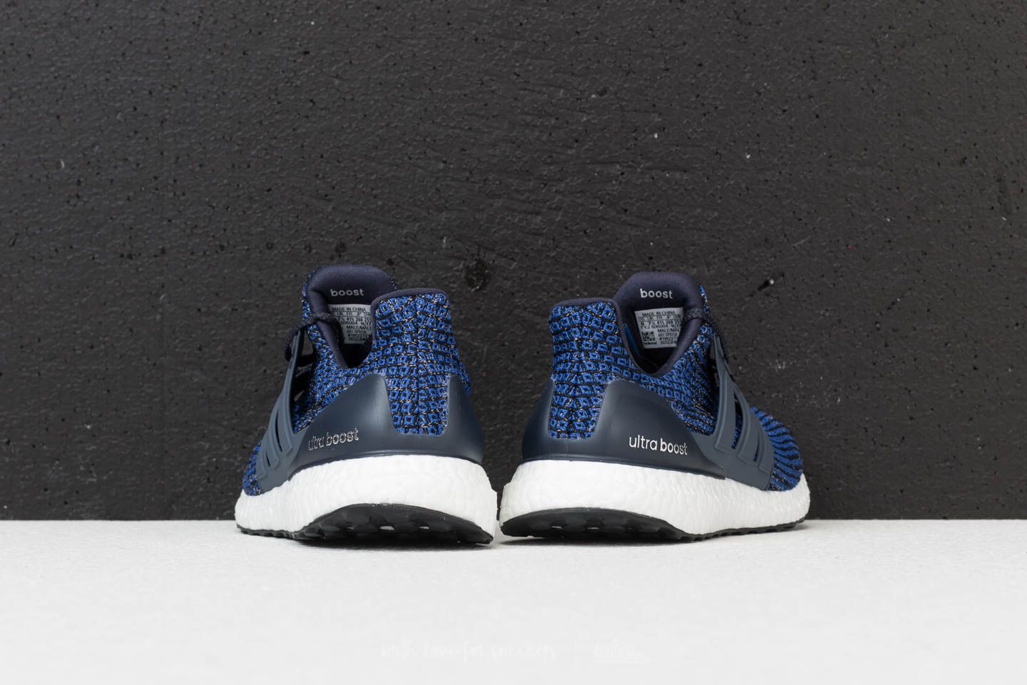 Ultra boost top ink carbon