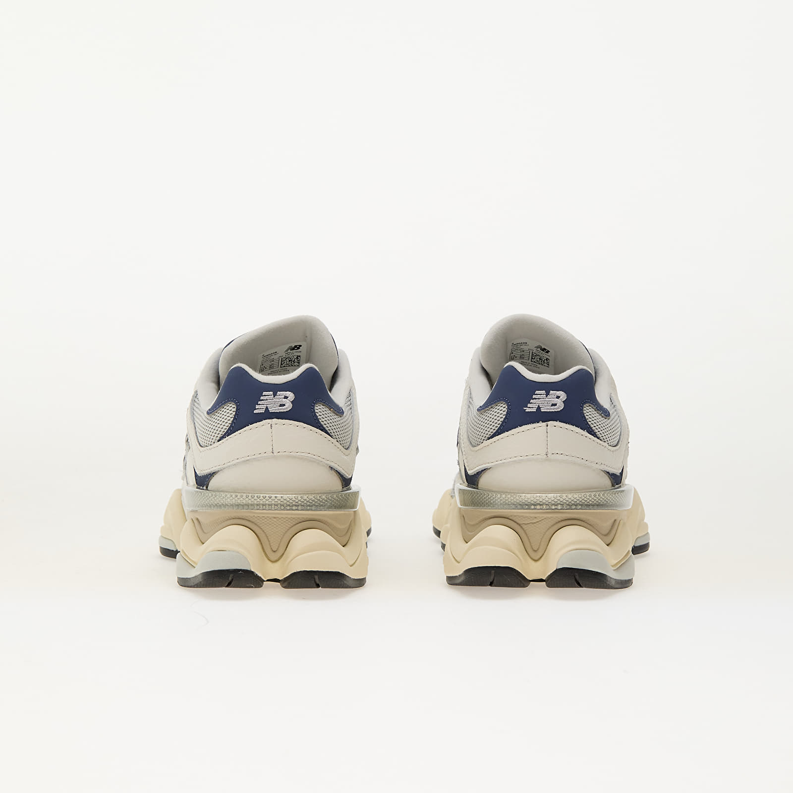 Moški čevlji New Balance 9060 Sea Salt