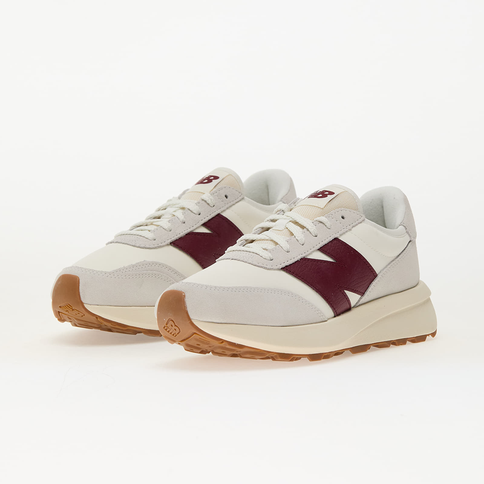 Încălțăminte și sneakerși pentru bărbați New Balance 370 Classic Crimson