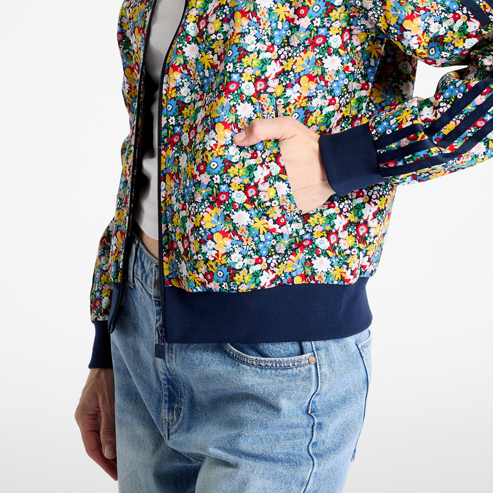 Dámske mikiny adidas Originals X Liberty London Tracktop Multicolor/ Night Indigo