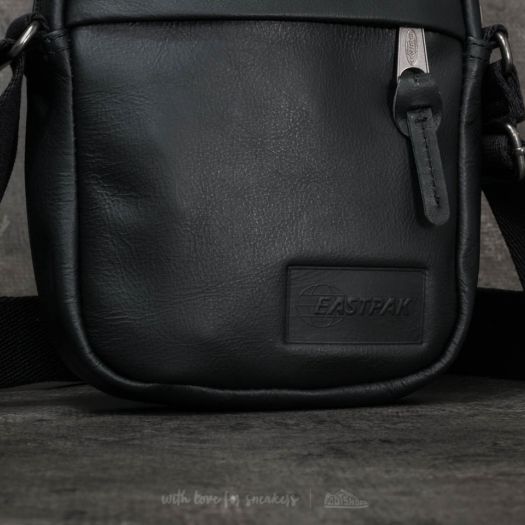 Eastpak the one leather discount