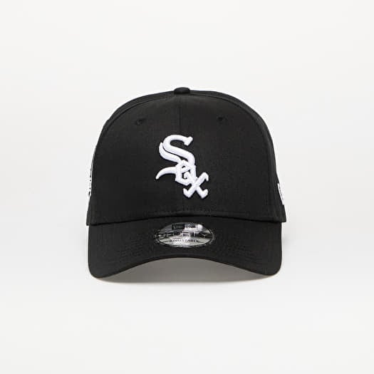 New Era Chicago White Sox 9FORTY Side Patch Adjustable Cap Black