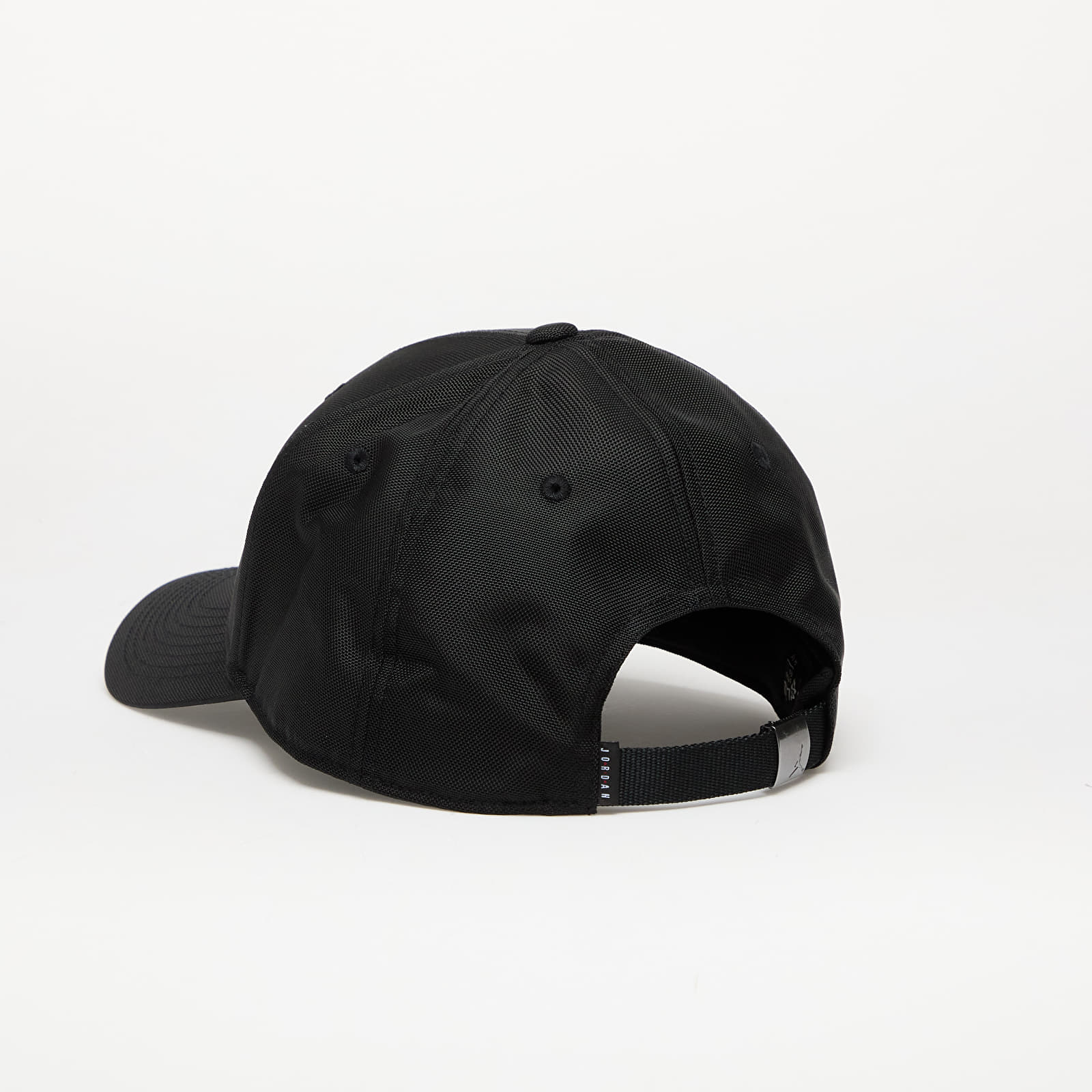 Kšiltovky Jordan Rise Structured Metal Jumpman Hat Black/ R511