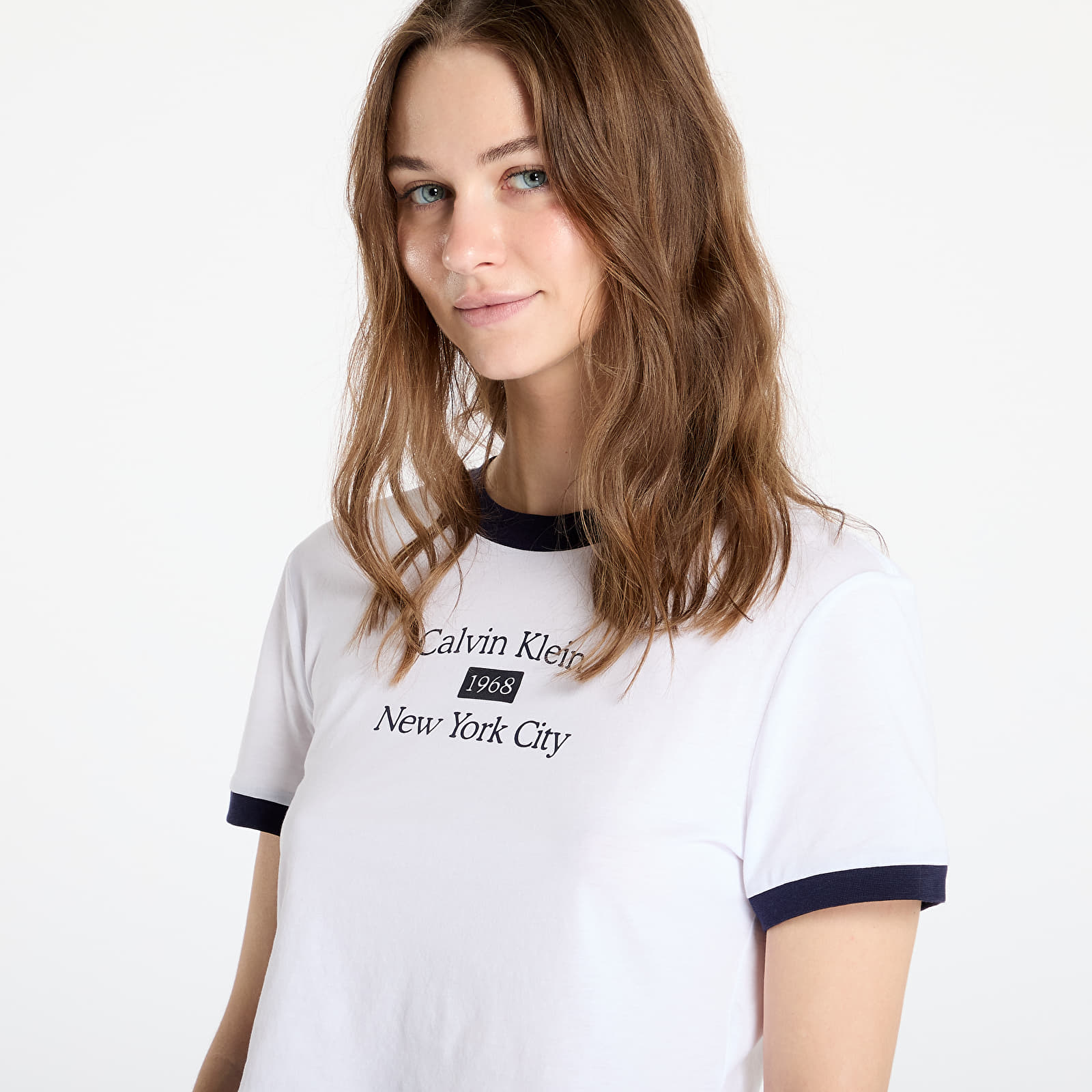 Футболки Calvin Klein Jeans Drapey Jersey Crop Brilliant White/ Baritone Blue