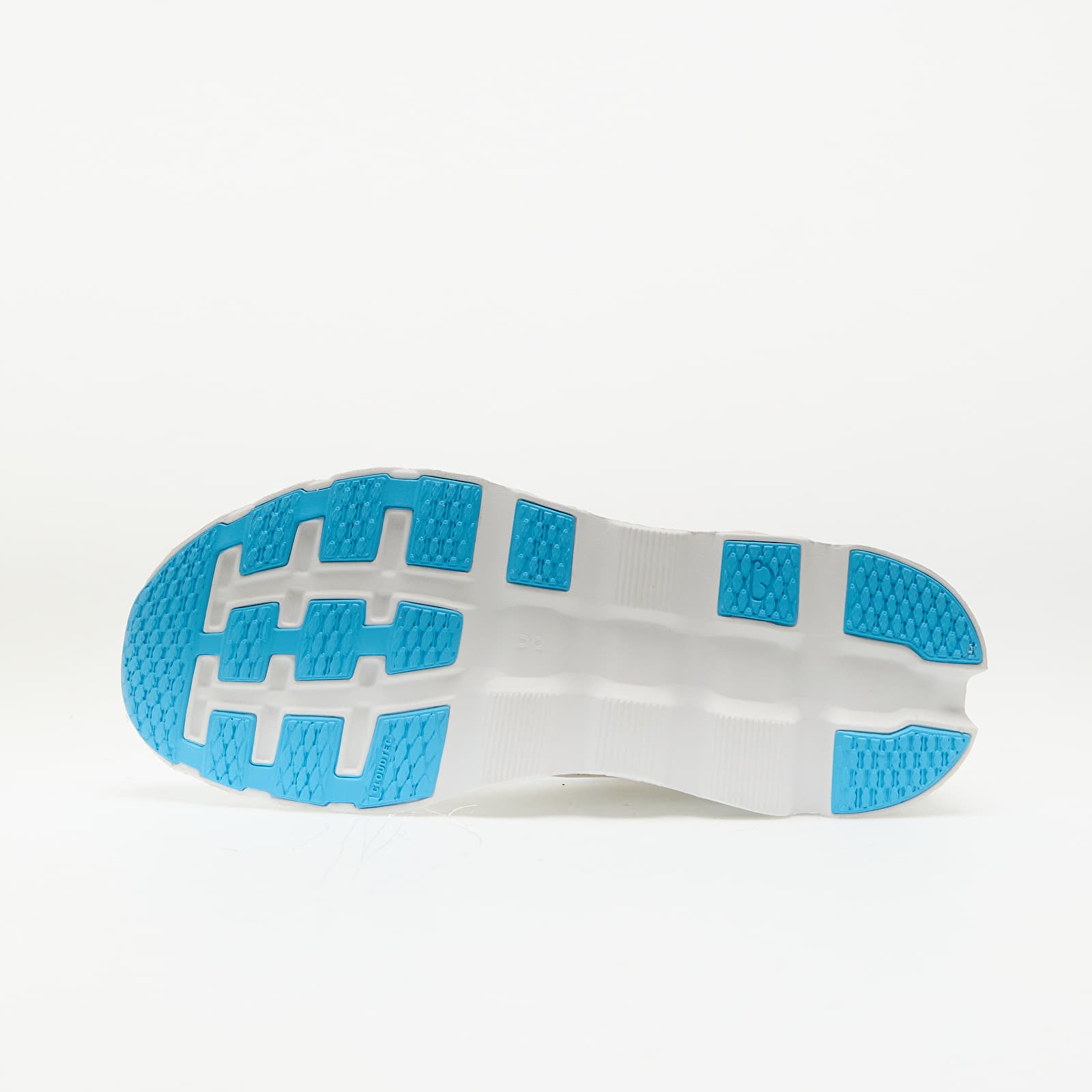 Women's shoes On W Cloudstratus 3 Cream/ Arctic