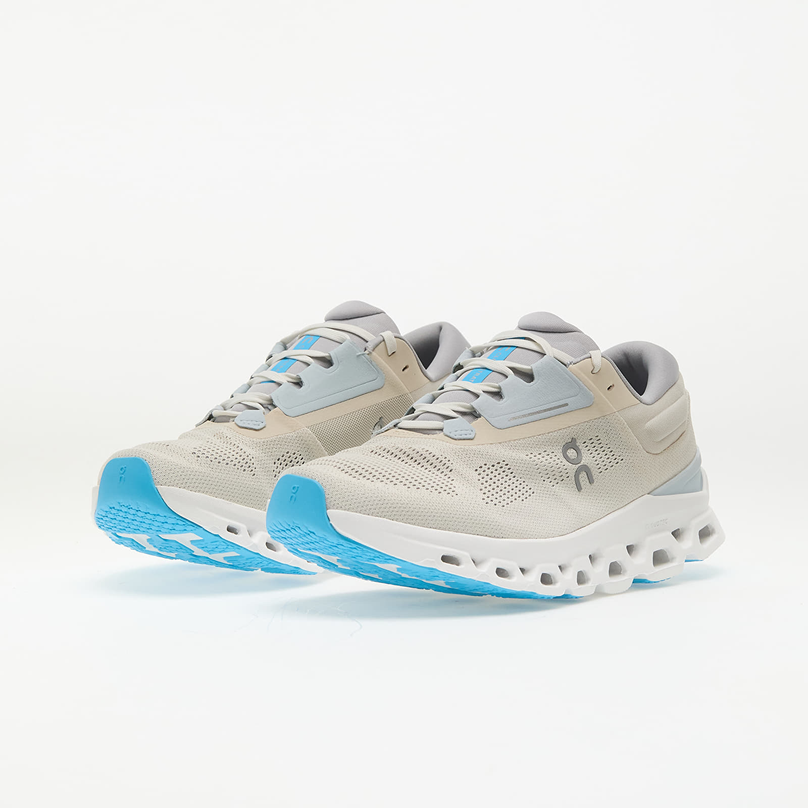 Women's shoes On W Cloudstratus 3 Cream/ Arctic