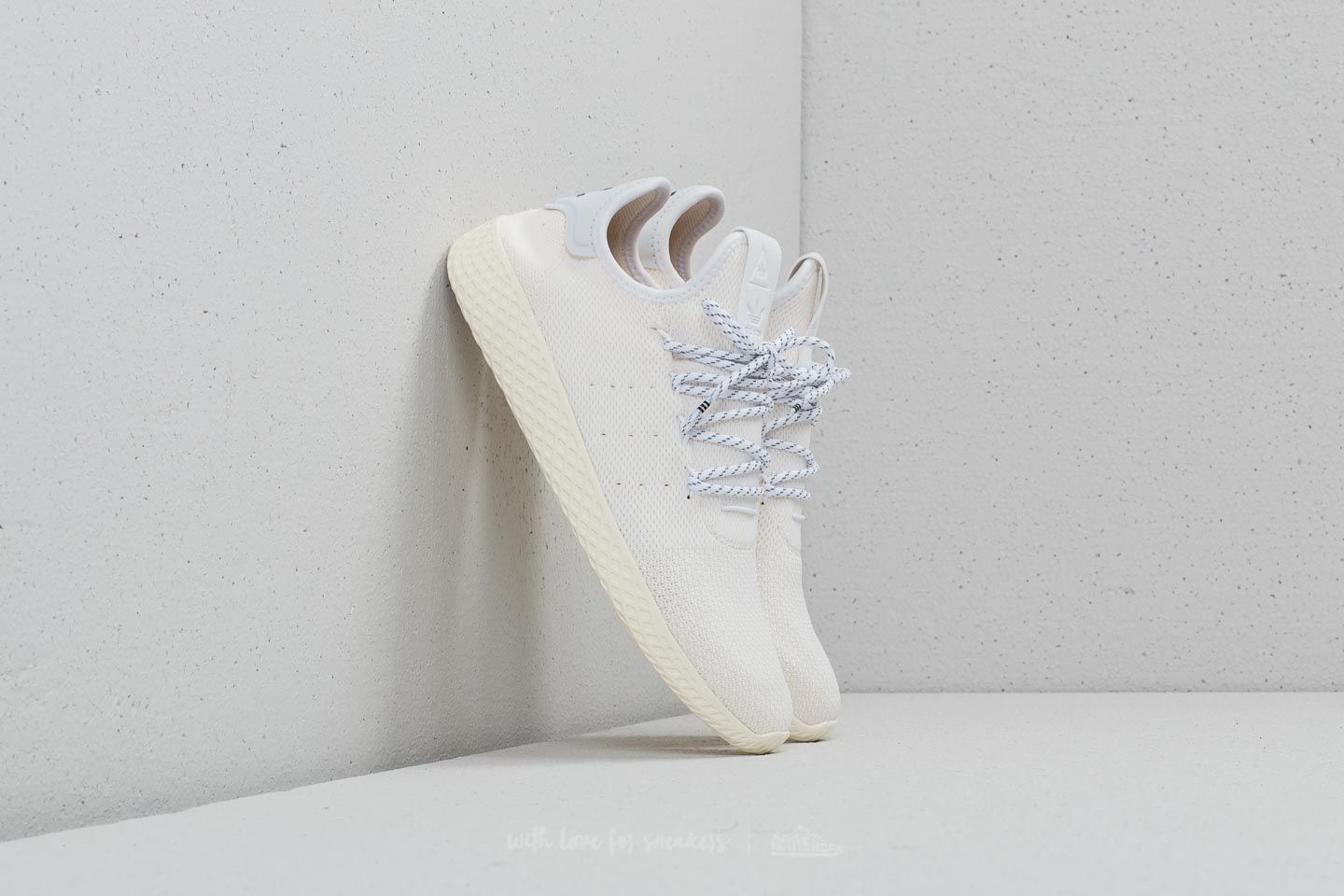 Vyriška avalynė adidas x Pharrell Williams Human Race HOLI Tennis BC Cream White/ Cream White/ Ftw White