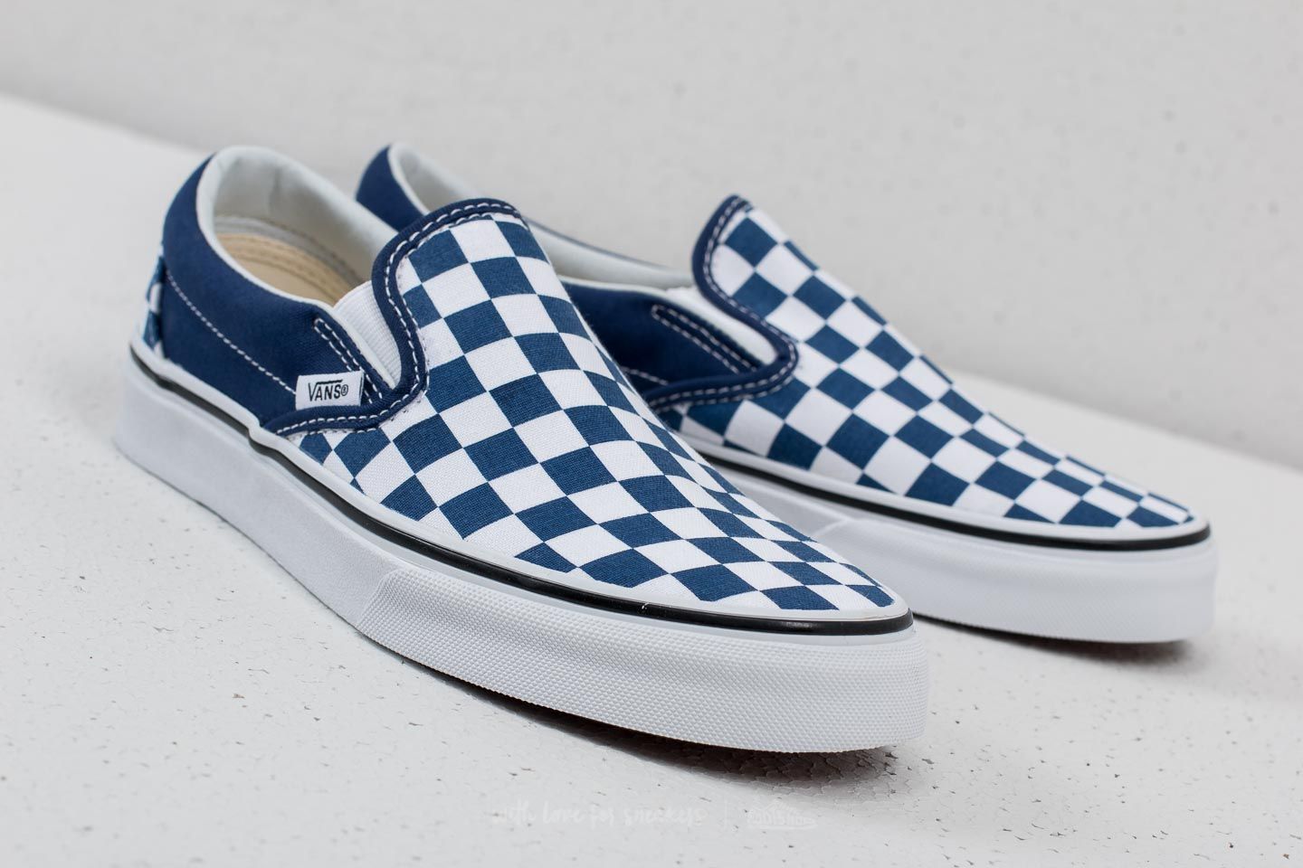 Vans checkerboard slip on estate blue hot sale