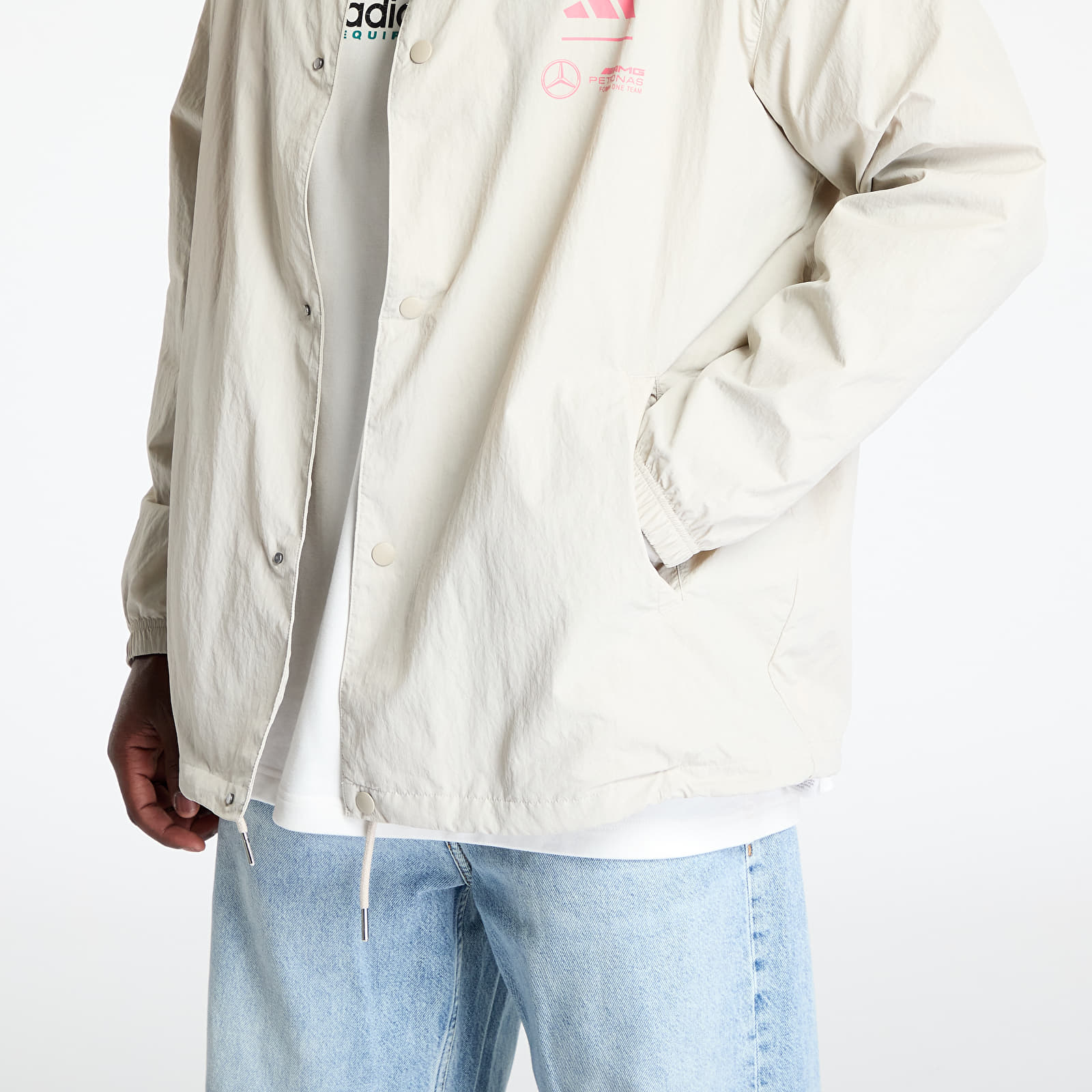 Jakas adidas x Mercedes AMG Petronas Formula One Team Summer Pack Coach Jacket Wonder Alumina