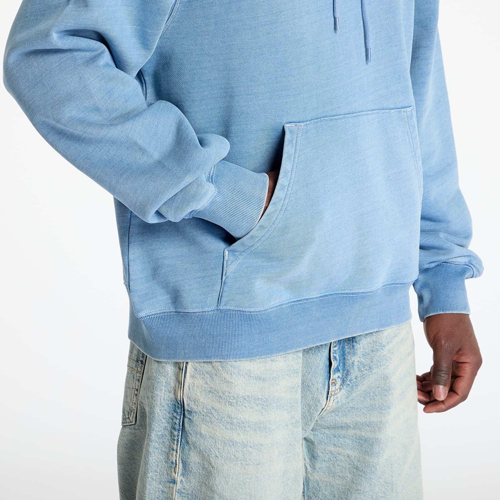 Dukserice Carhartt WIP Hooded Ingo Sweat UNISEX Light Blue Garment Dyed