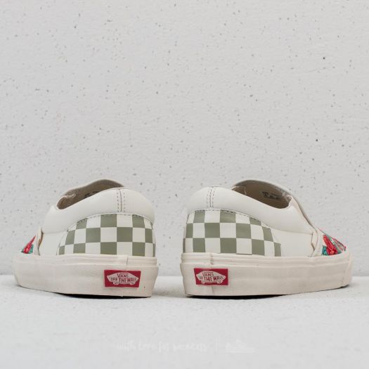 Vans slip best sale on rose embroidery