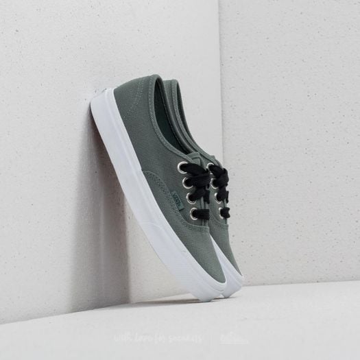 Vans authentic oversized lace store