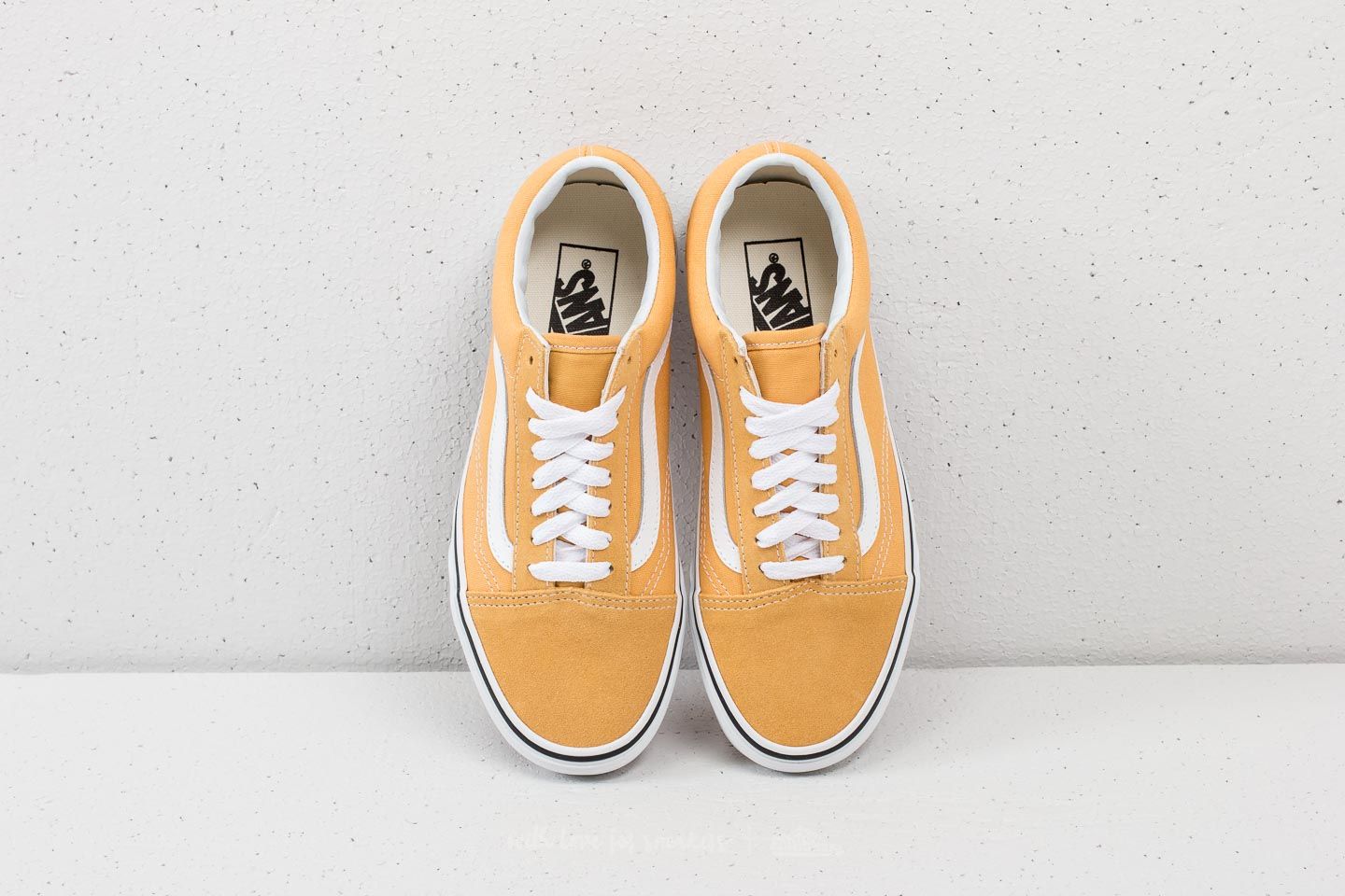 Ochre true clearance white vans