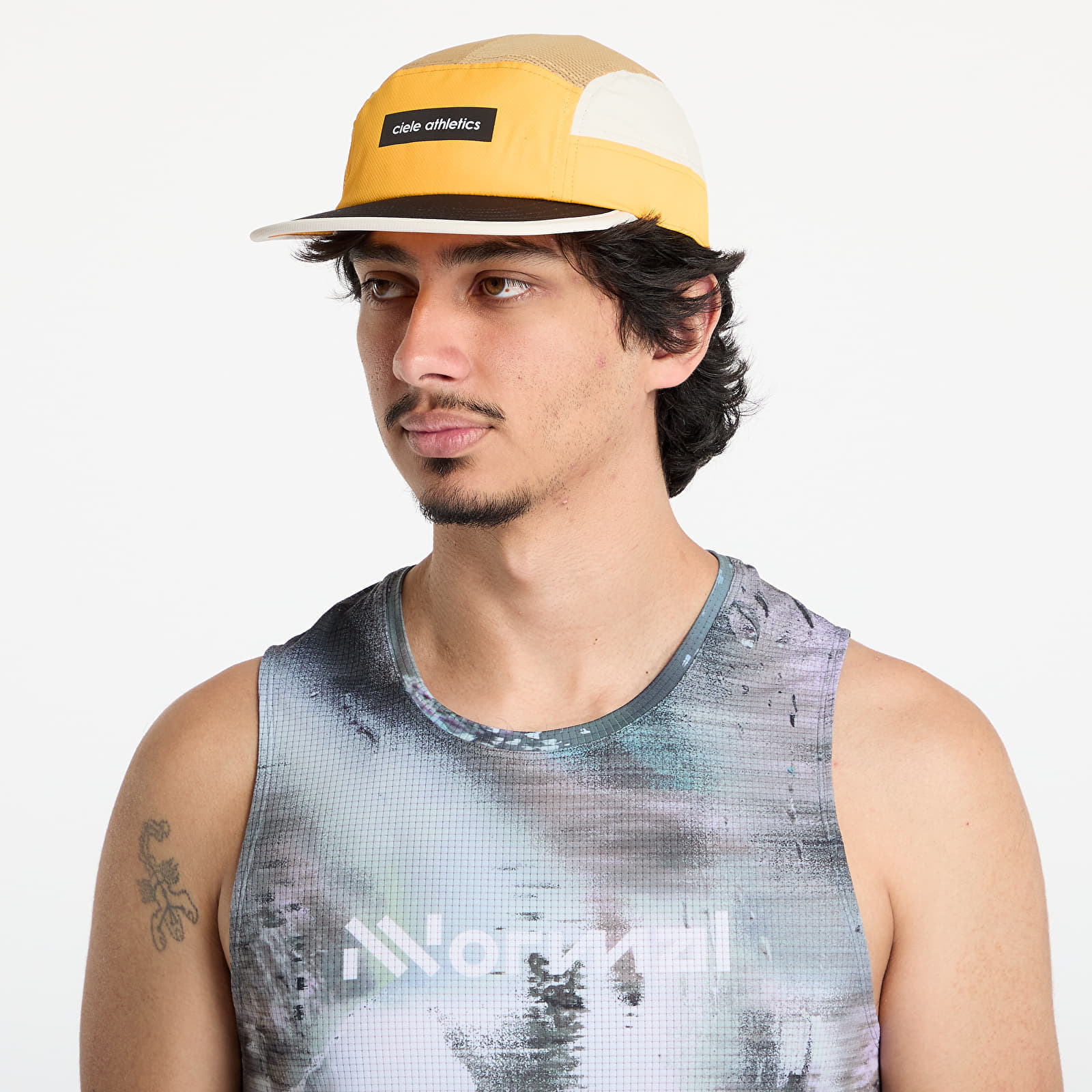 Шапка Ciele Athletics GOCap Field IconicBar Clementine/ Sand M/L