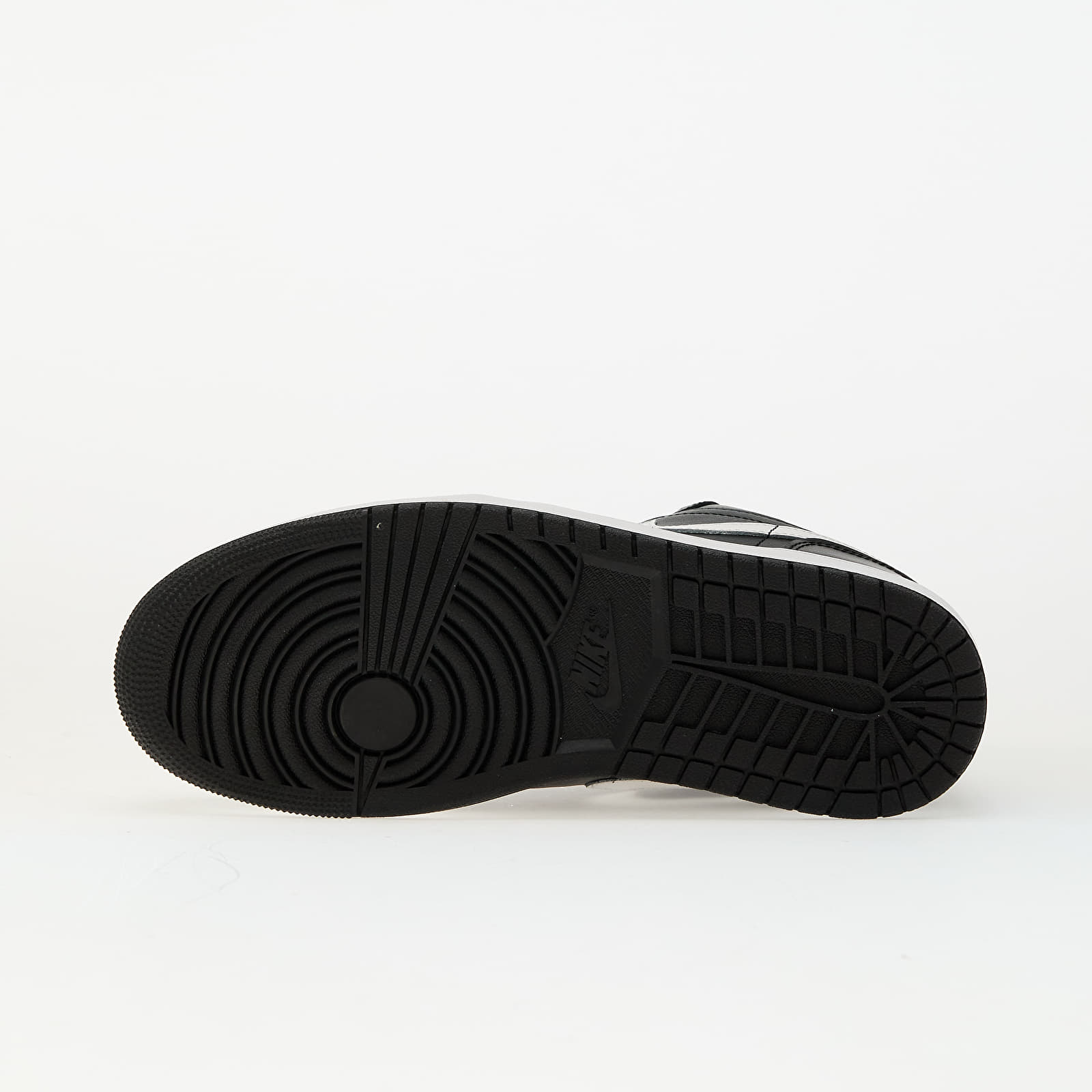 Meeste kingad Air Jordan 1 Low Black/ Summit White