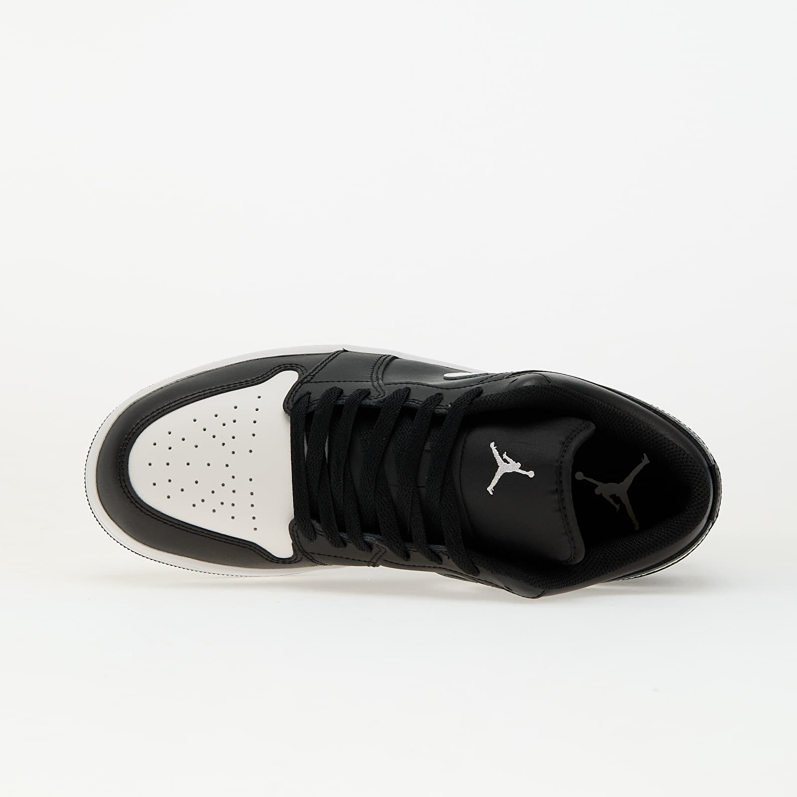 Meeste kingad Air Jordan 1 Low Black/ Summit White