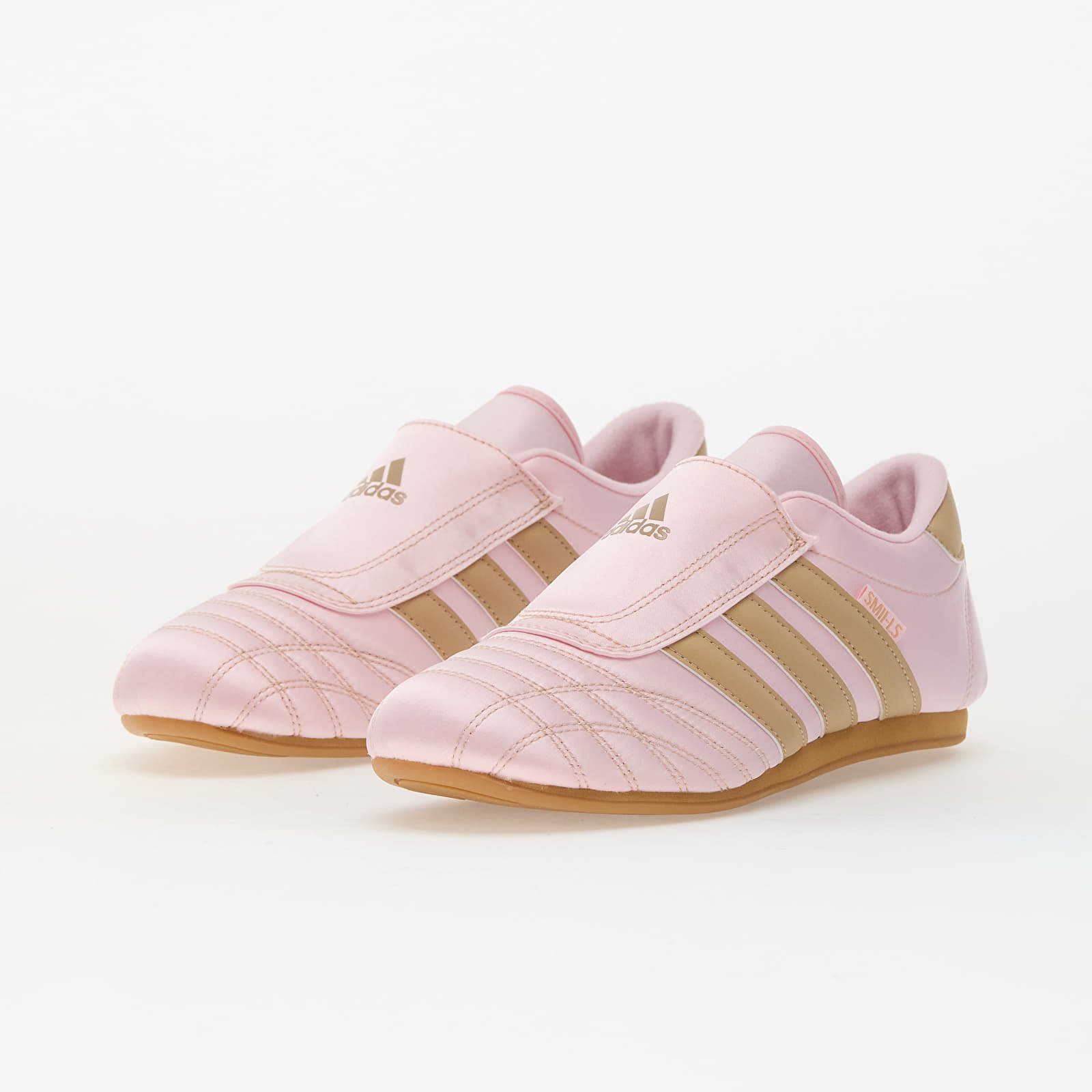 Women's shoes adidas Adidas Taekwondo W Clear Pink/ Magic Beige/ Gum