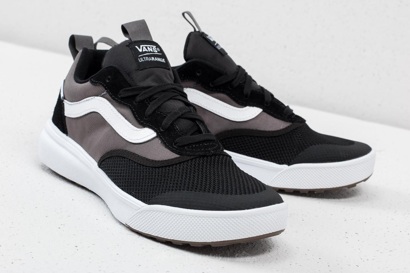 Vans deals ultrarange breeze