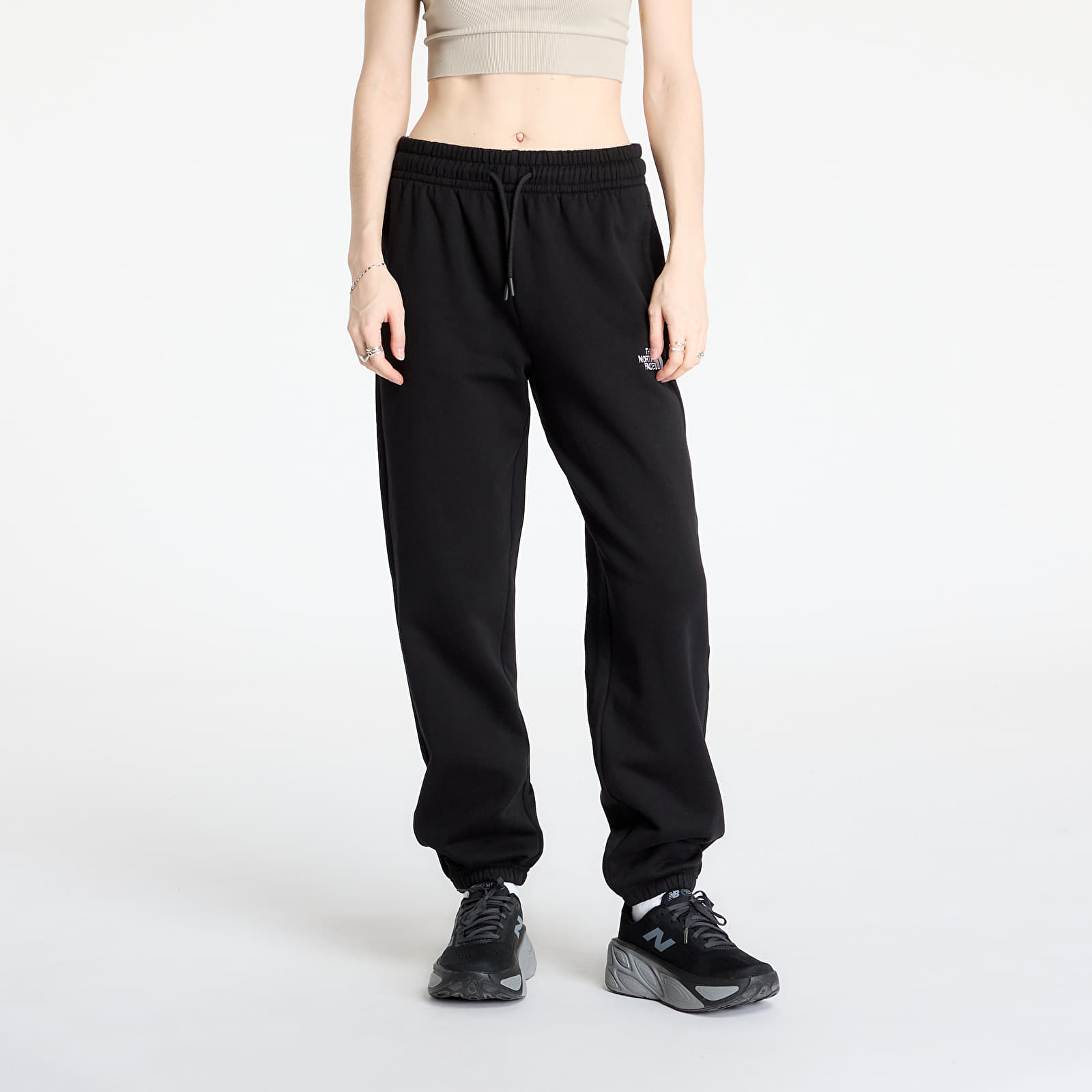 Sieviešu treniņbikses The North Face Essential Jogger TNF Black