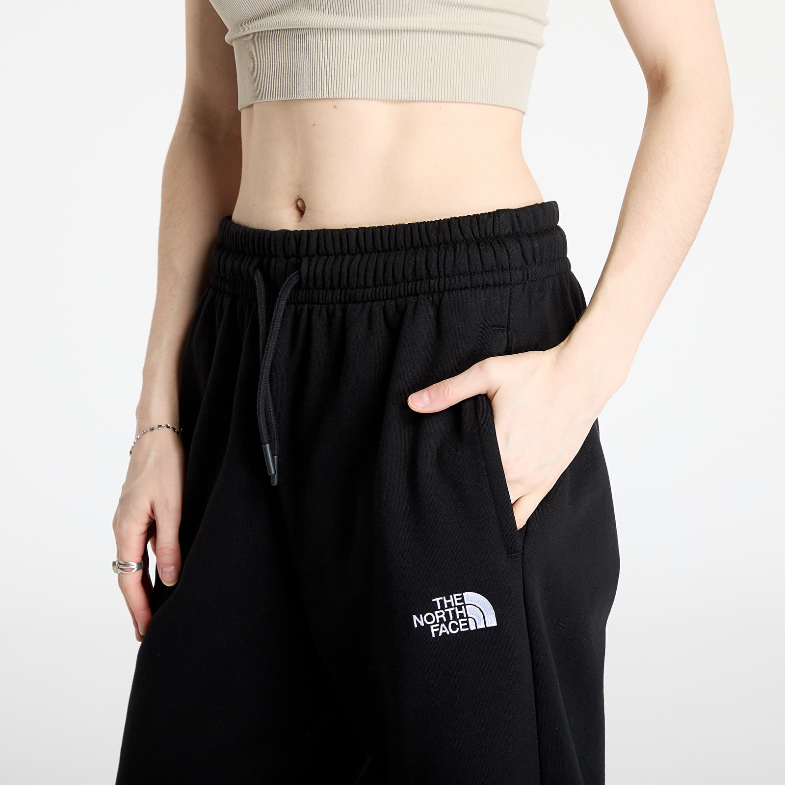 Sieviešu treniņbikses The North Face Essential Jogger TNF Black