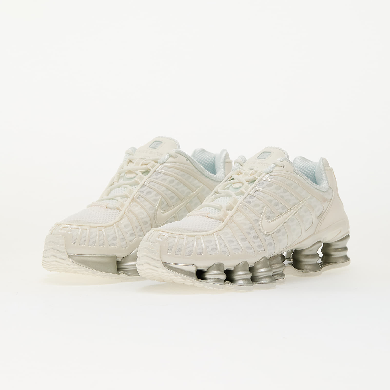 Naiste jalatsid Nike W Shox Tl Sail/ Sail-Sail