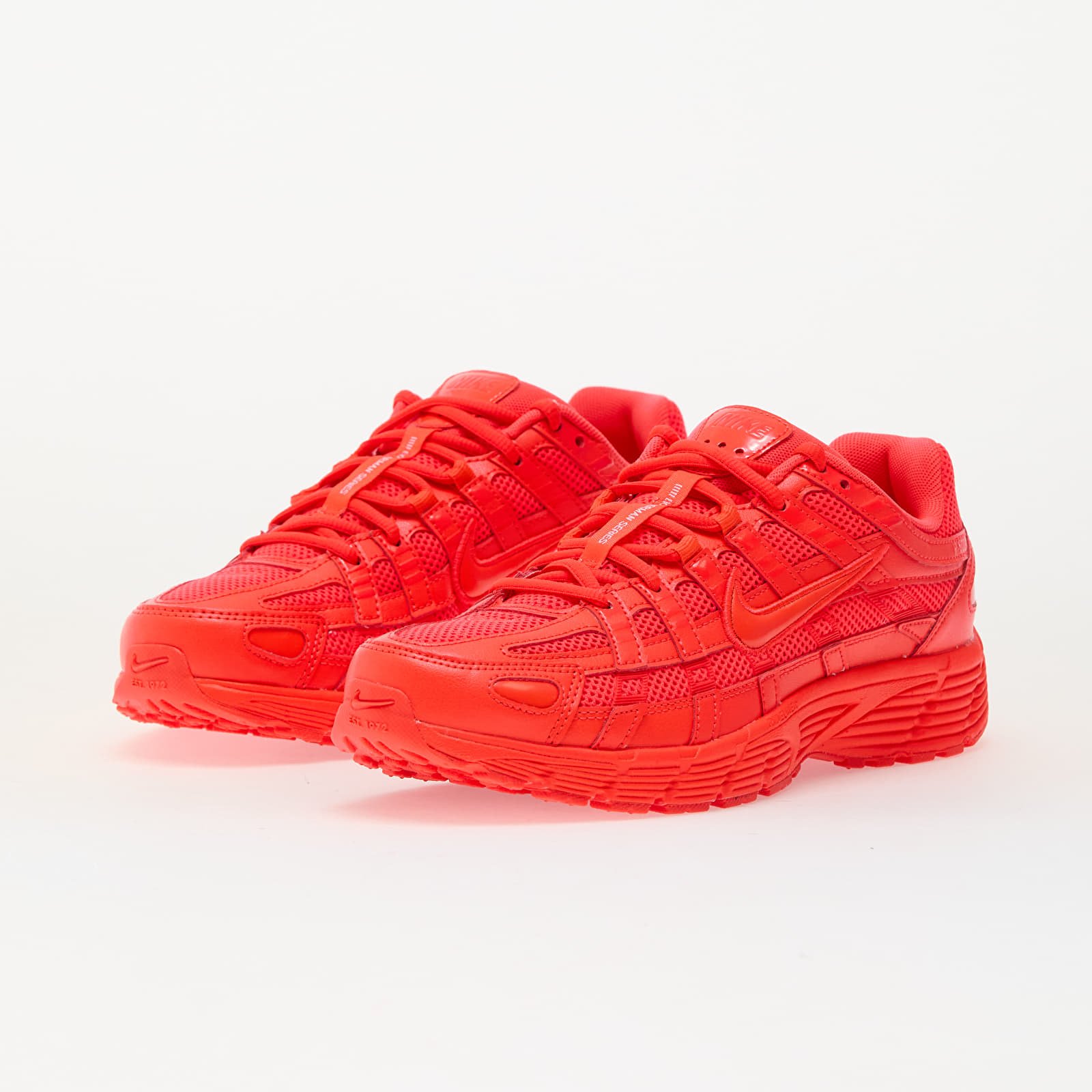 Női cipők Nike W P-6000 Bright Crimson/ Bright Crimson-White