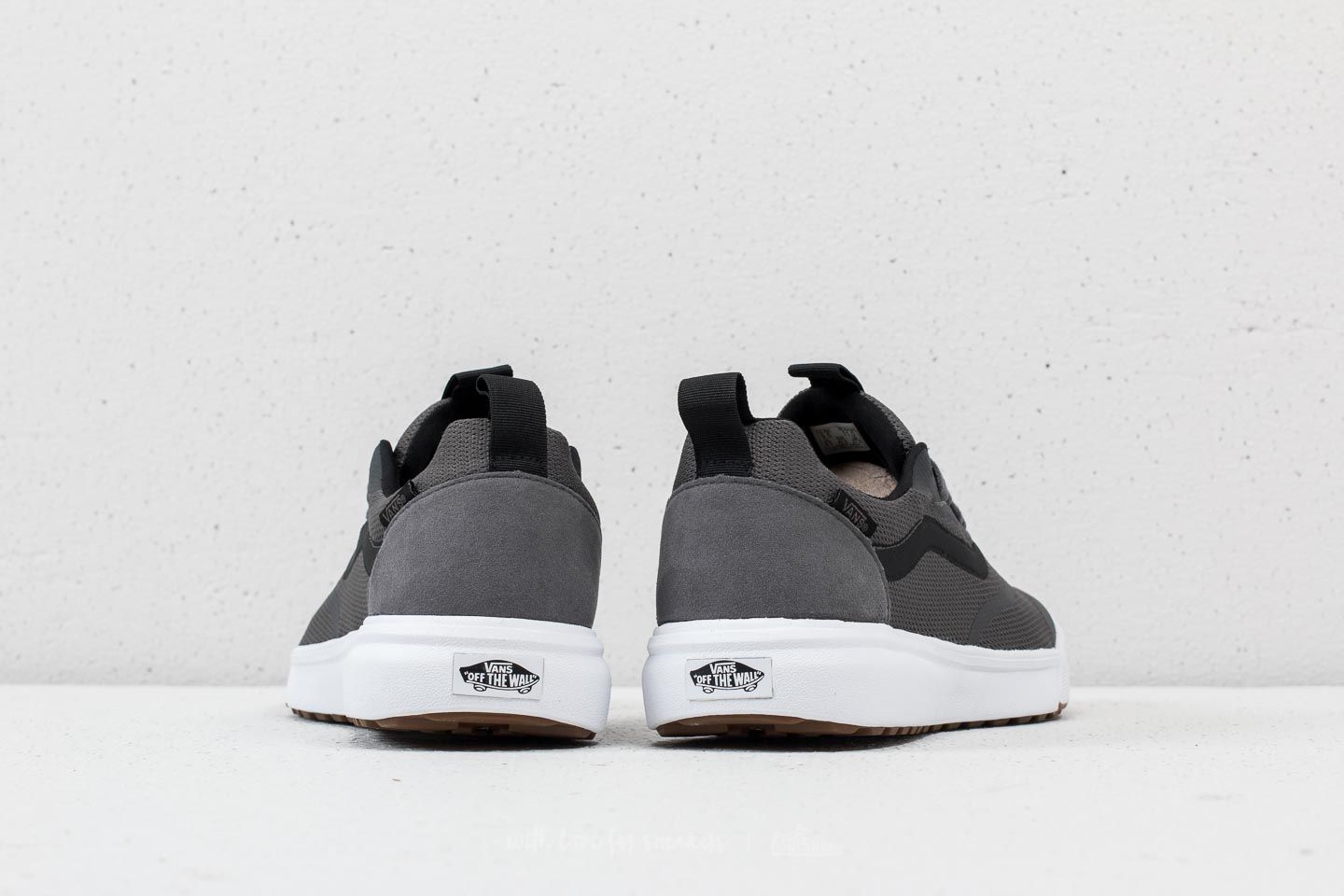 Vans ultrarange clearance rapidweld asphalt shoes