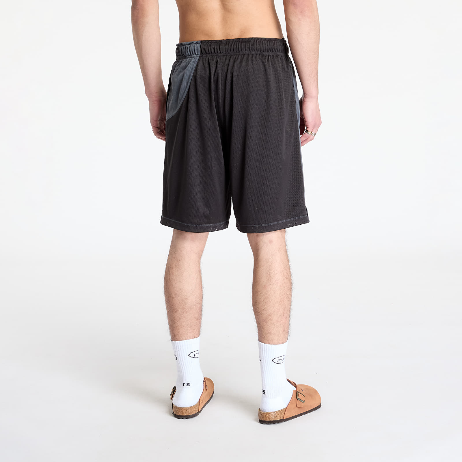 Férfi sortok DIME Tantrum Mesh Shorts Black