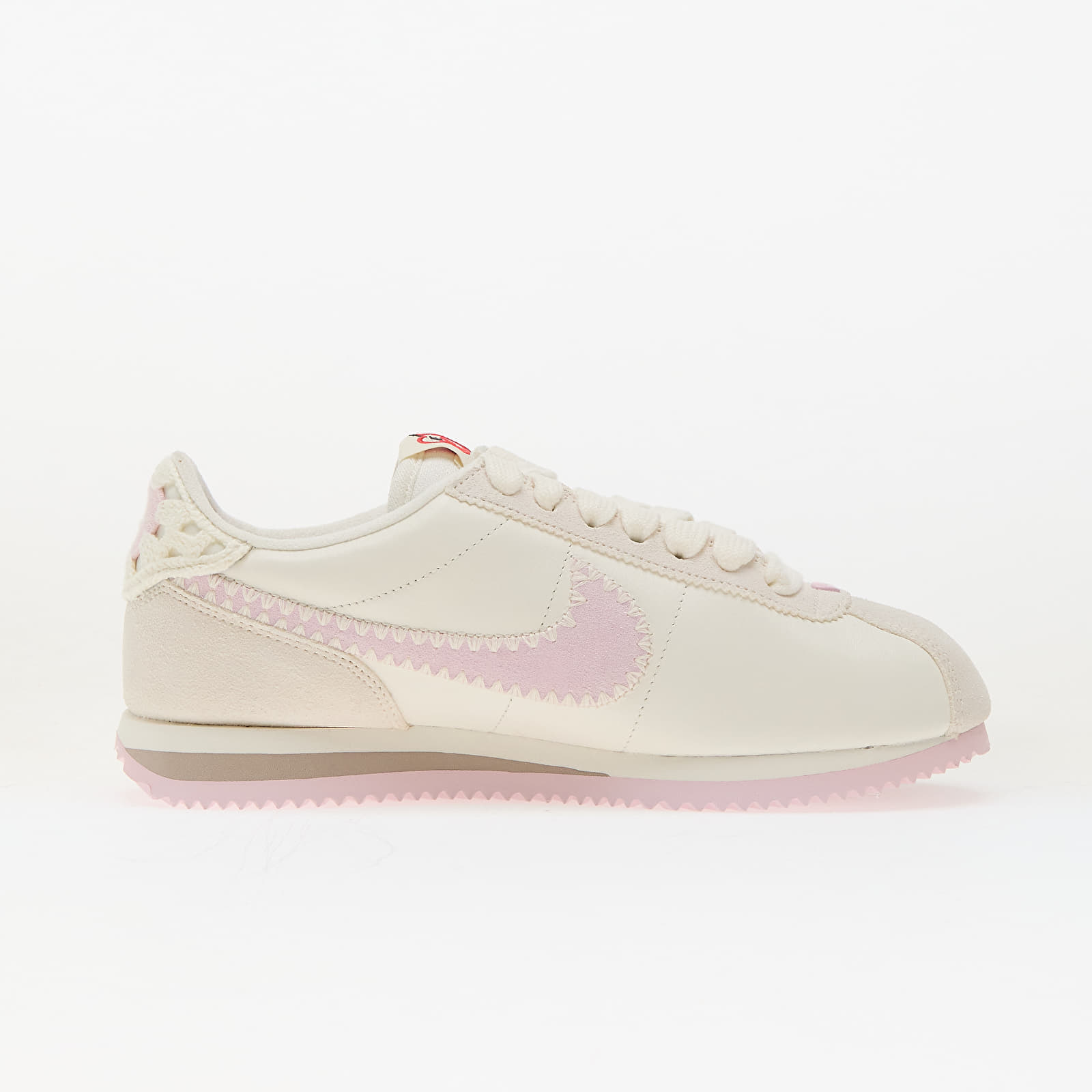 Buty damskie Nike W Cortez Sail/ Pink Foam-Sail-College Grey