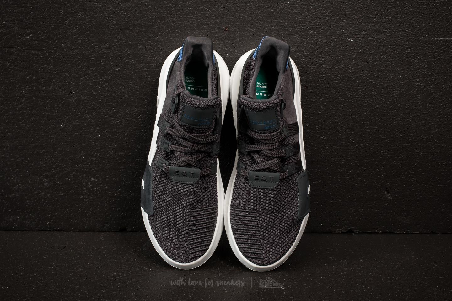 Adidas originals eqt deals bask adv carbon