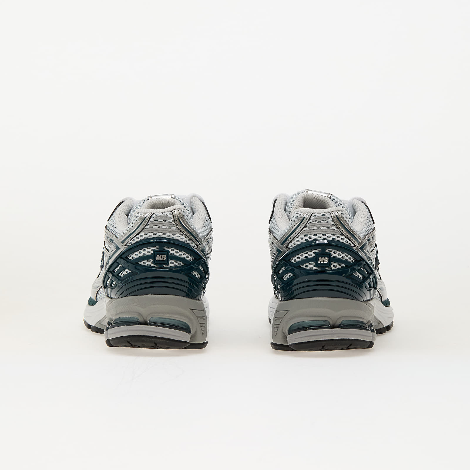 Vyriška avalynė New Balance 1906 Silver Metallic