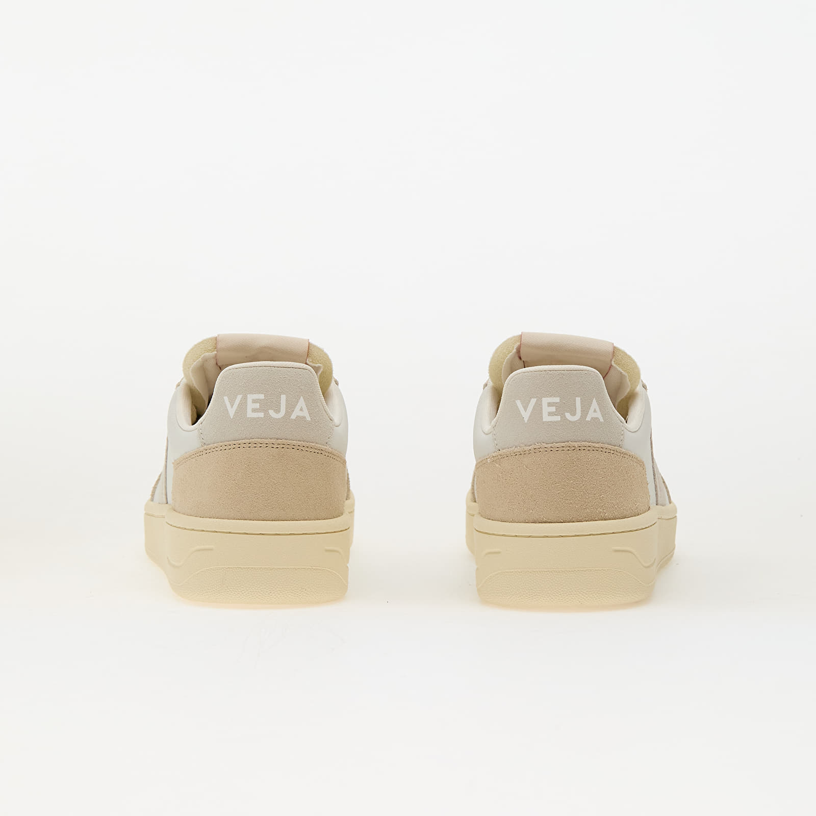 Sapatos de homem Veja V-82 Leather Ex-White Natural Almond