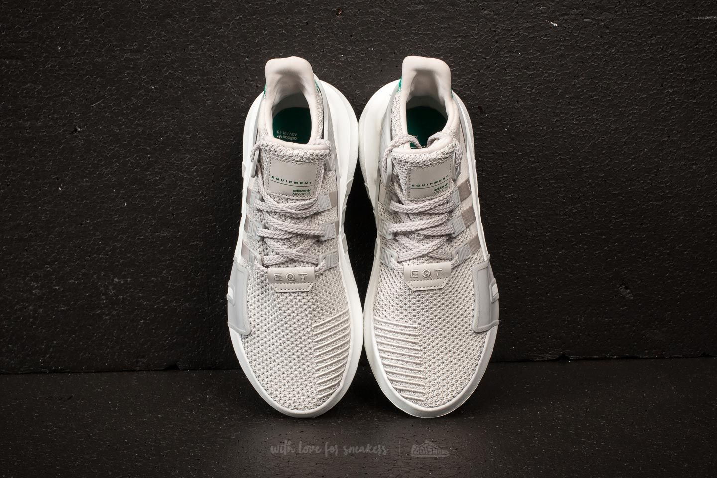 Adidas eqt outfit top