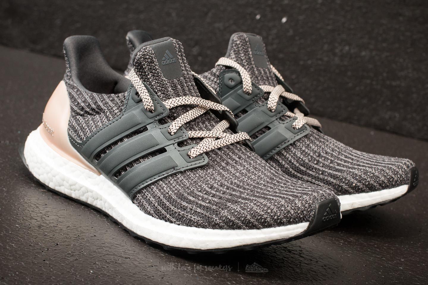 Ultra boost grey store carbon ash pearl
