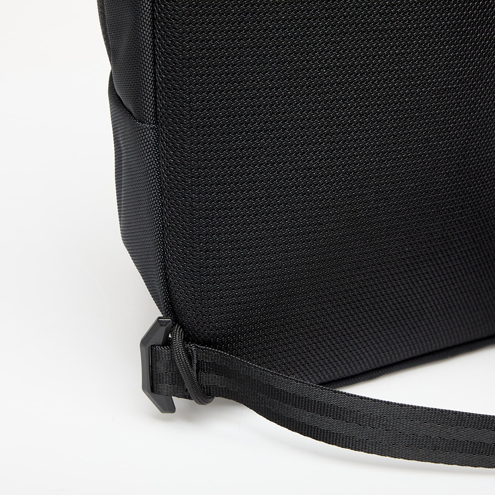 Τσάντες ώμου Osprey Aoede Sling Black