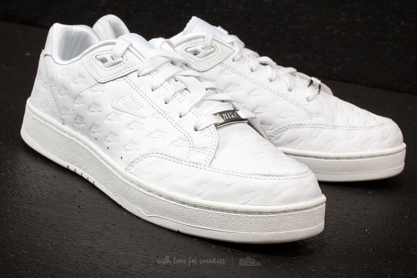 Men s shoes Nike Grandstand II Pinnacle White White Matte Silver Footshop